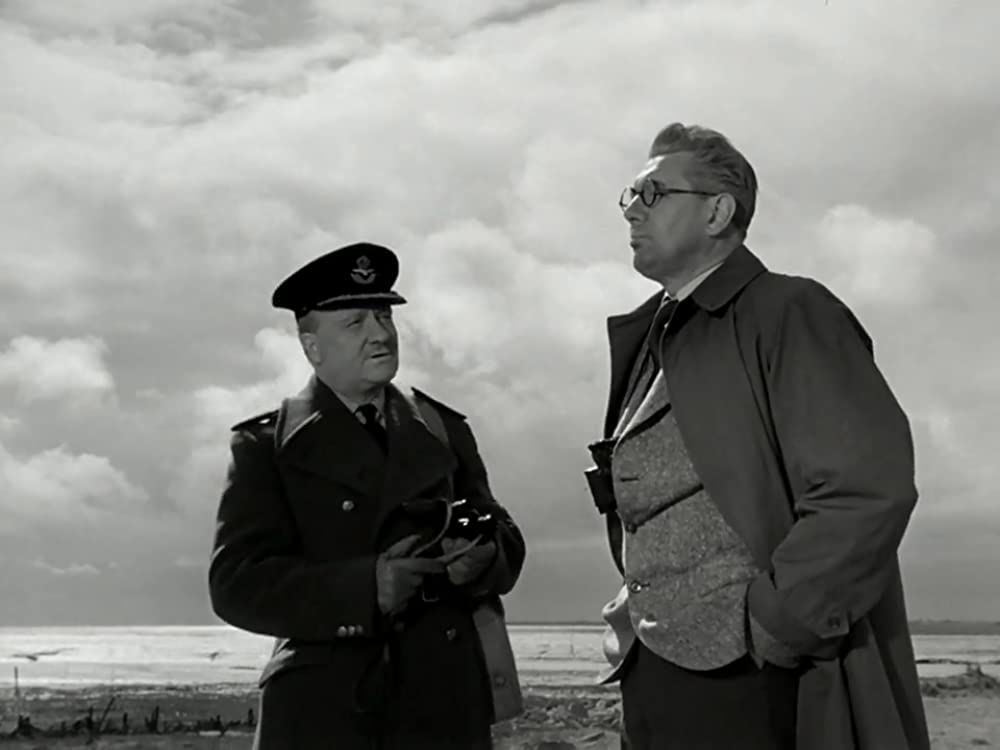 「暁の出撃」マイケル・レッドグレーブの画像