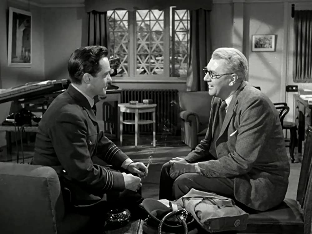 「暁の出撃」マイケル・レッドグレーブ & リチャード・トッドの画像