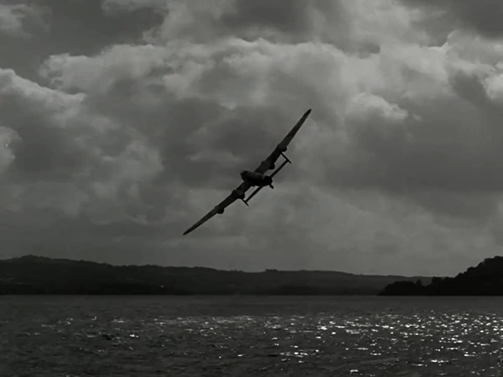 暁の出撃の画像