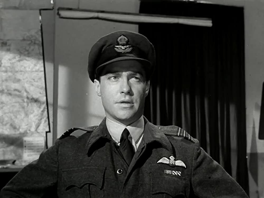 「暁の出撃」リチャード・トッドの画像