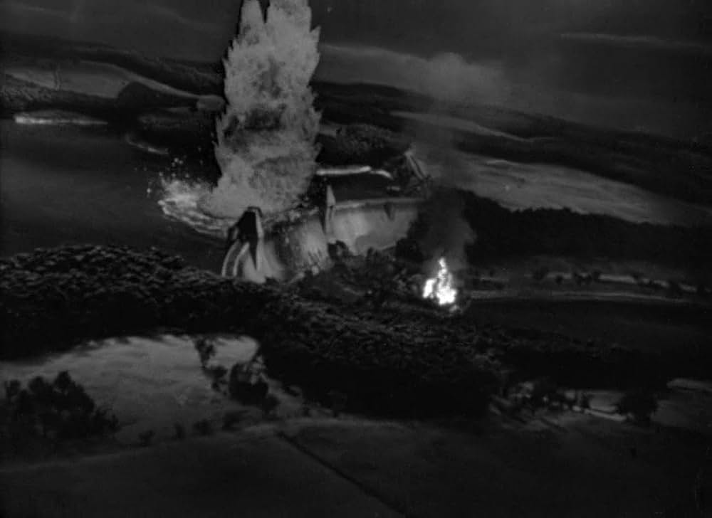 暁の出撃の画像