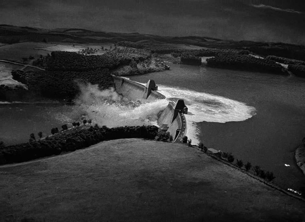 暁の出撃の画像