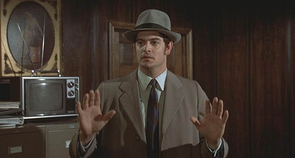 真夜中の男の画像