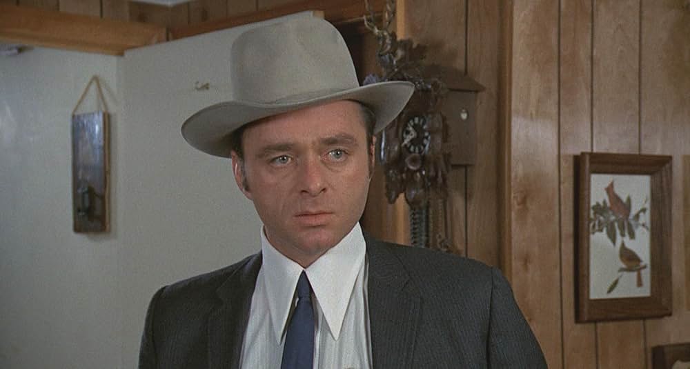 真夜中の男の画像