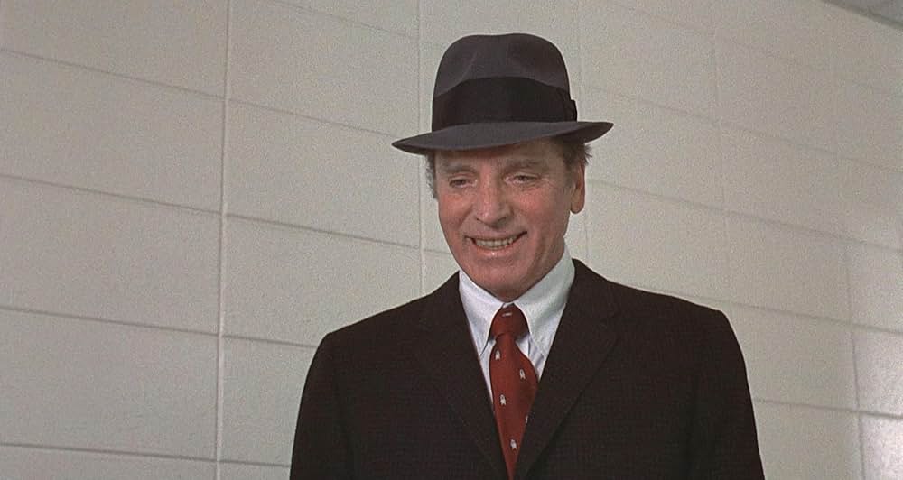 真夜中の男の画像