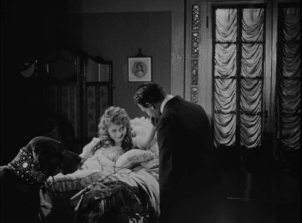 闇に住む女の画像