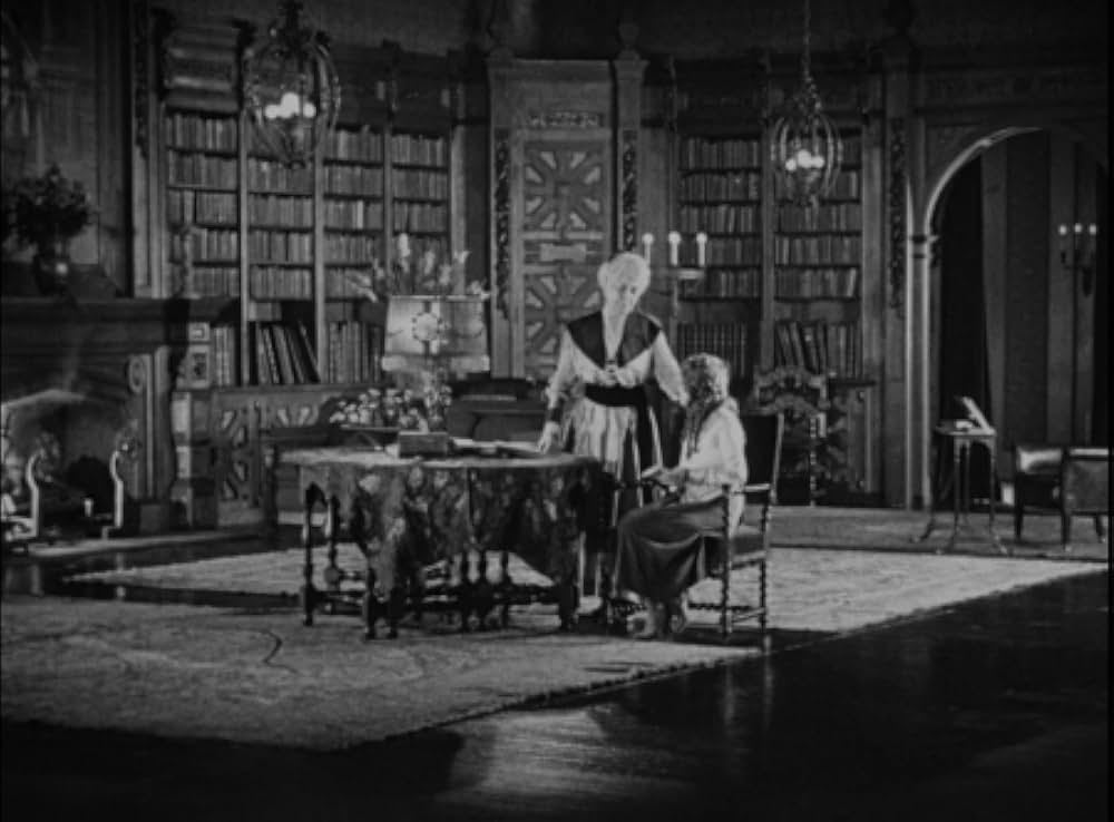 闇に住む女の画像