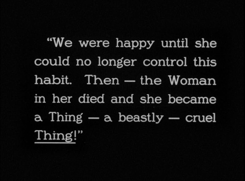 闇に住む女の画像