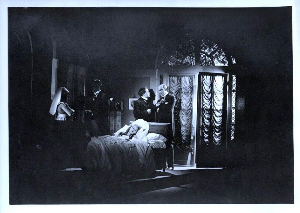 闇に住む女の画像