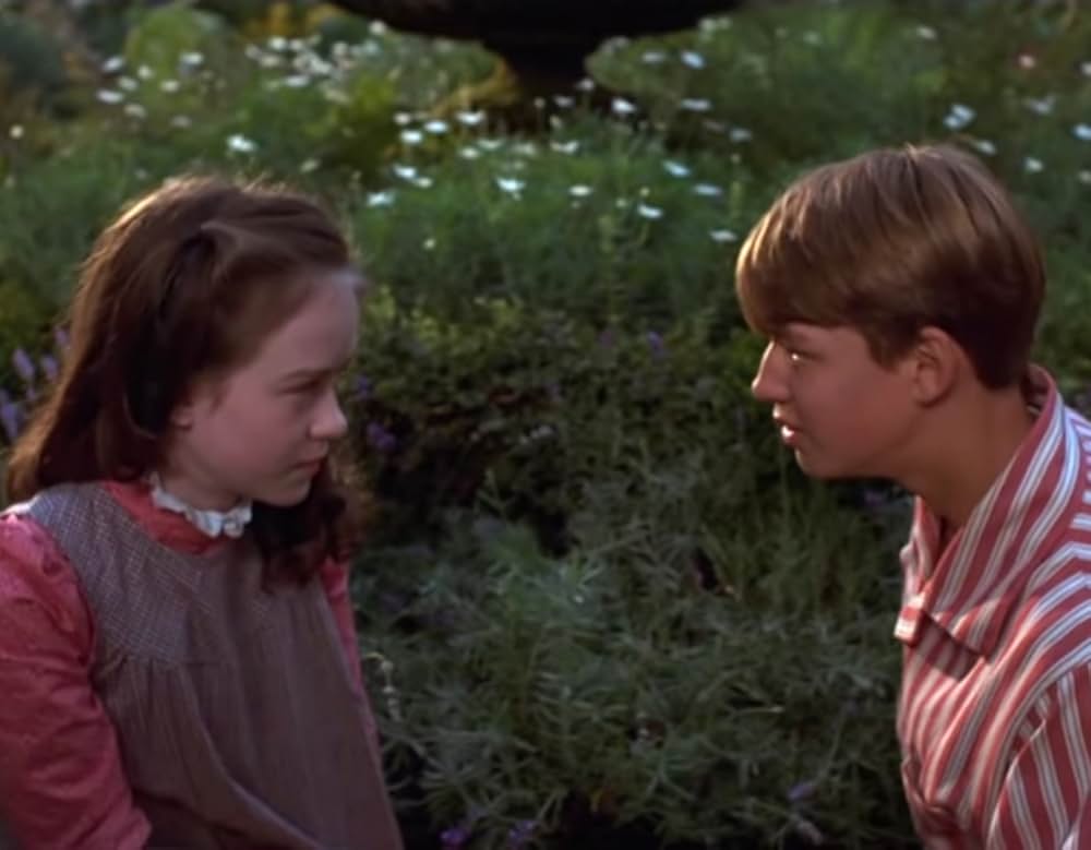 トムは真夜中の庭での画像