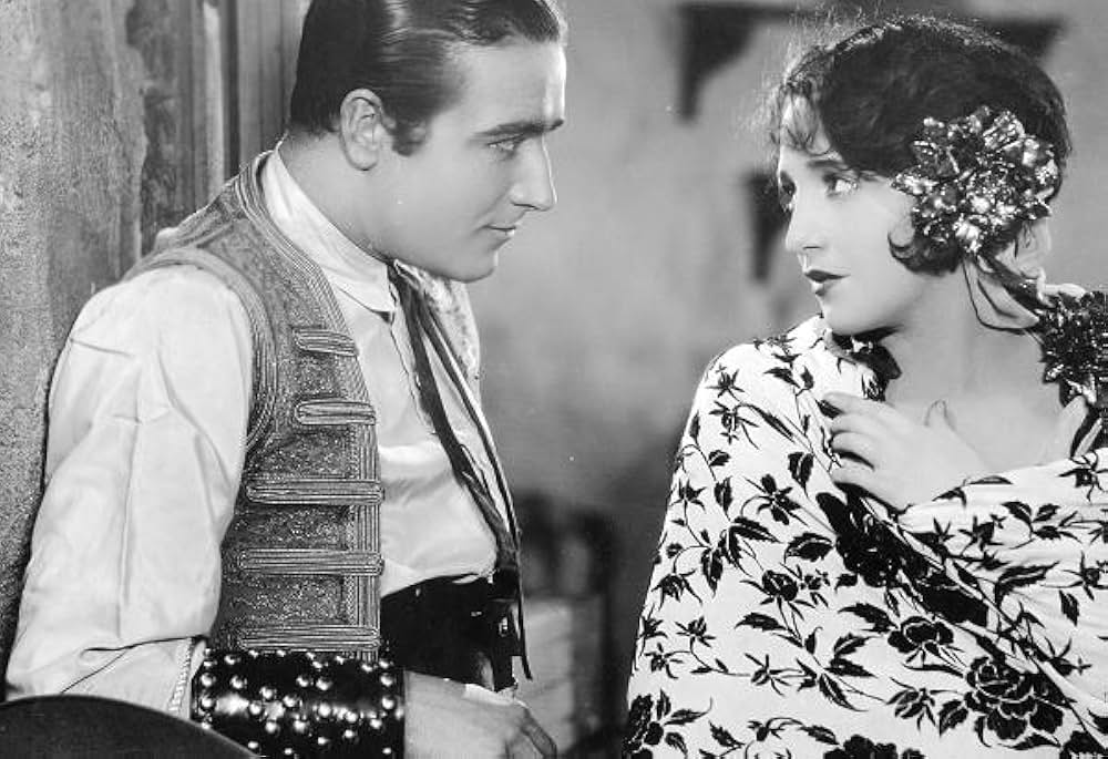 男装女剣客の画像