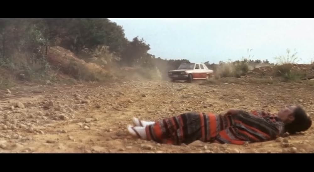 ドラゴンVS不死身の妖婆の画像