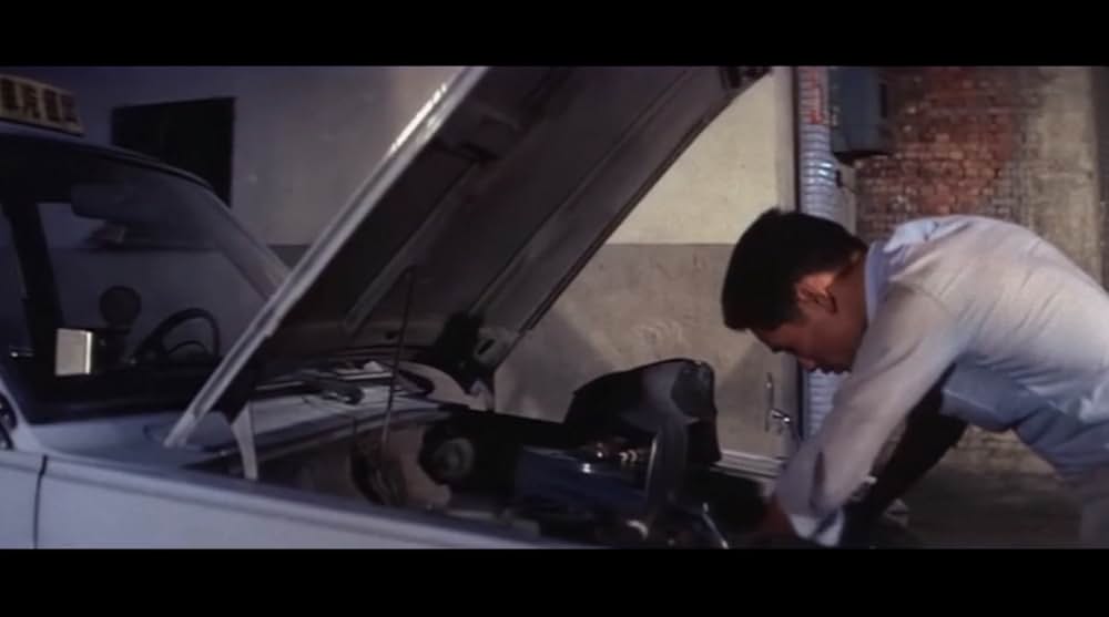 ドラゴンVS不死身の妖婆の画像