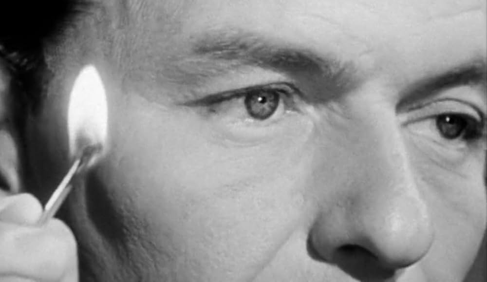 黄金の腕の画像