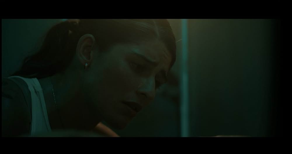 ビキニ・バッドガールズの画像