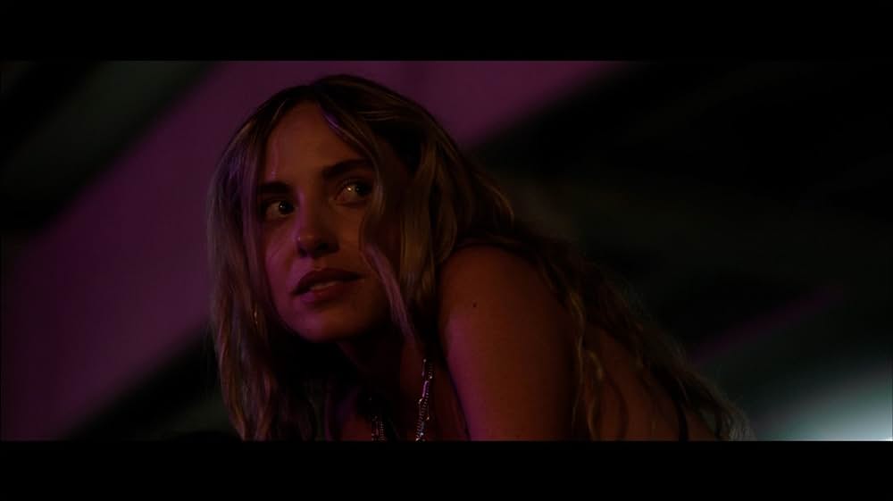 ビキニ・バッドガールズの画像