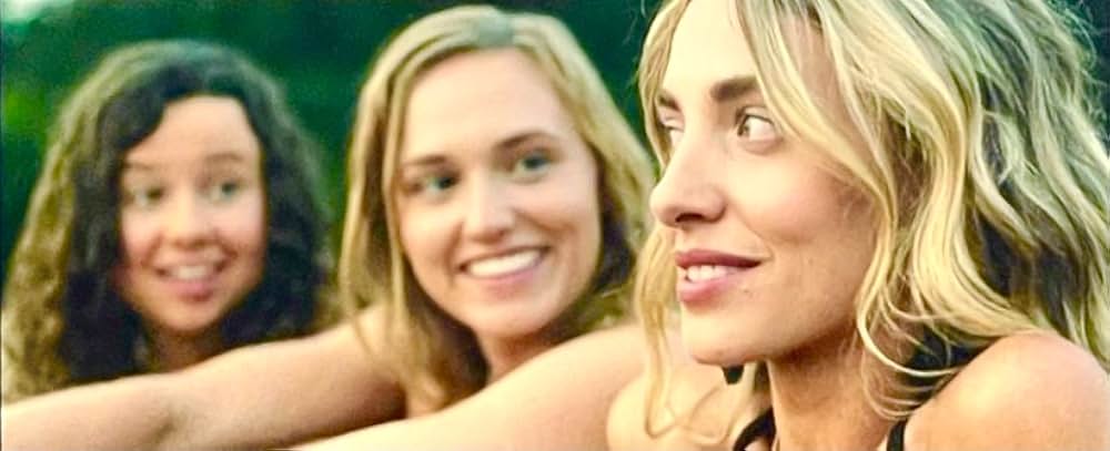 ビキニ・バッドガールズの画像