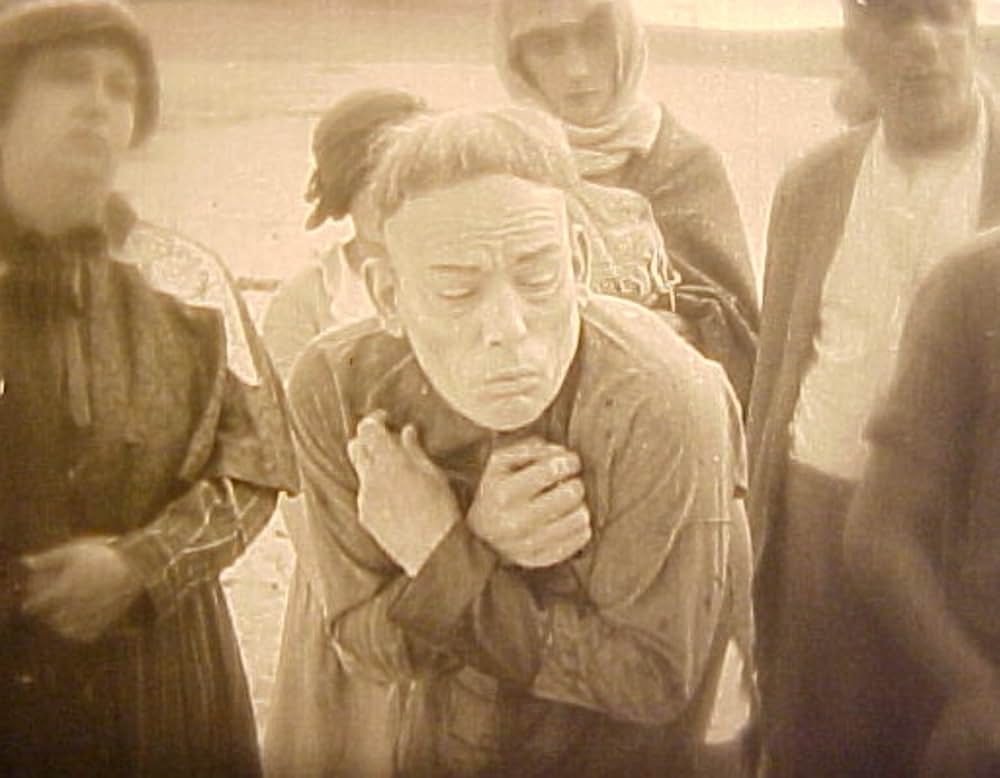 影に怯へての画像