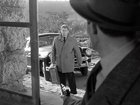 男の争いの画像