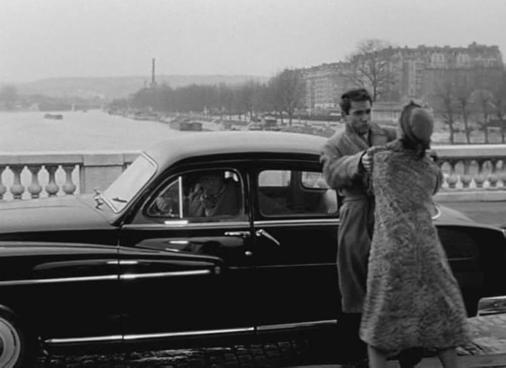 男の争いの画像