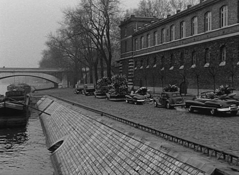 男の争いの画像