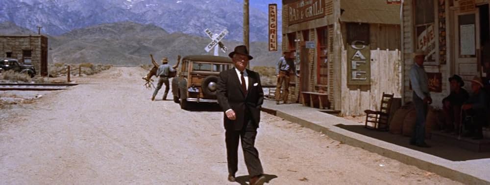 日本人の勲章の画像