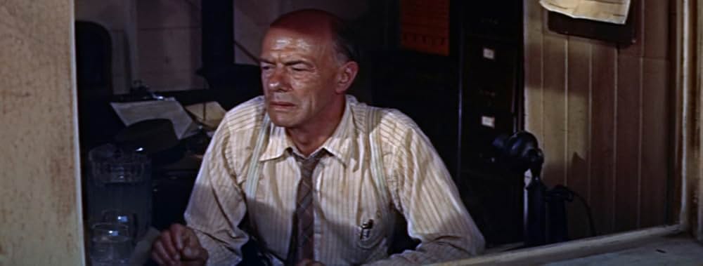 日本人の勲章の画像