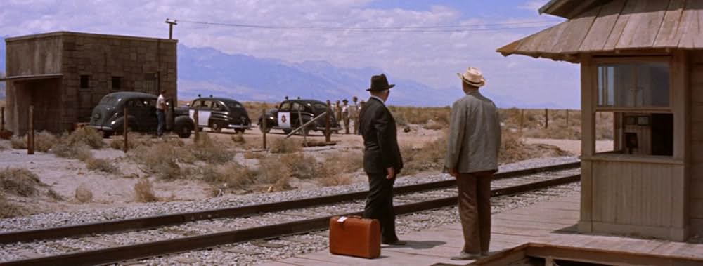 日本人の勲章の画像