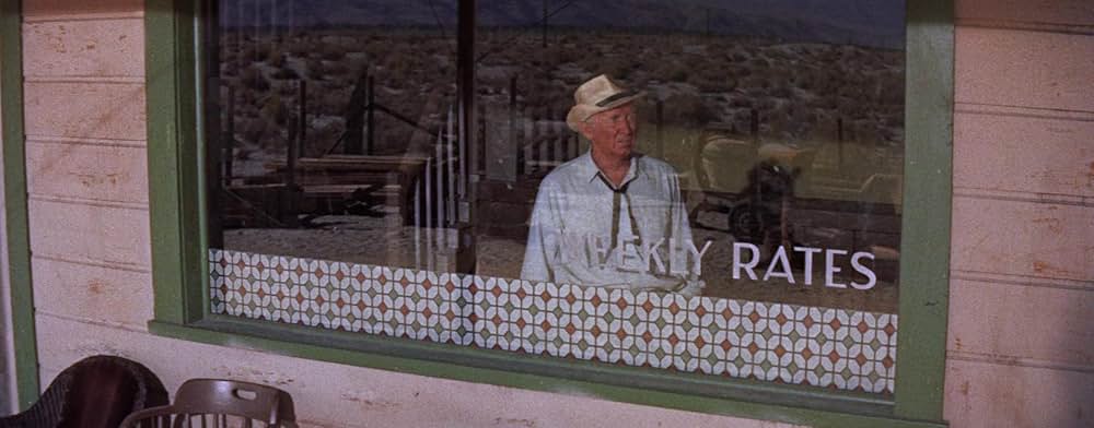 日本人の勲章の画像