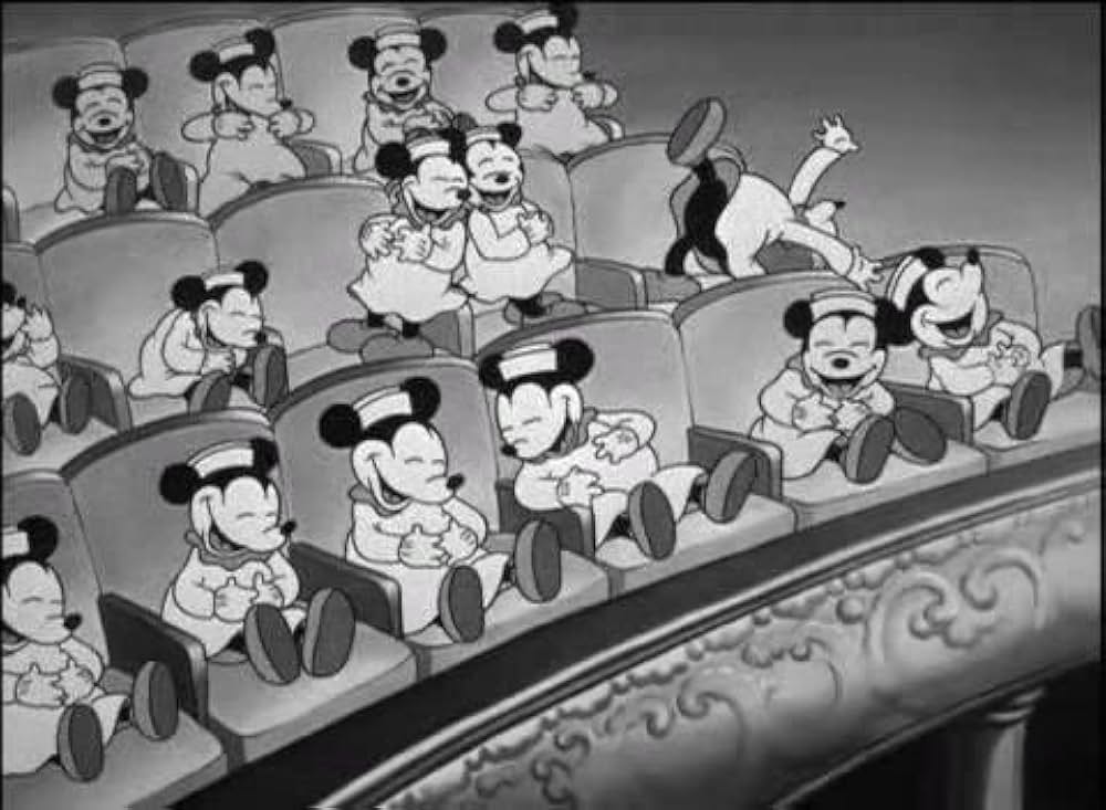 ミッキーの芝居見物の画像