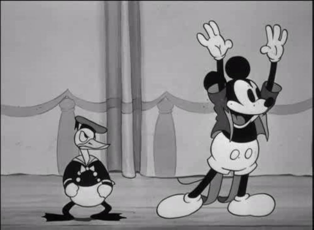 ミッキーの芝居見物の画像