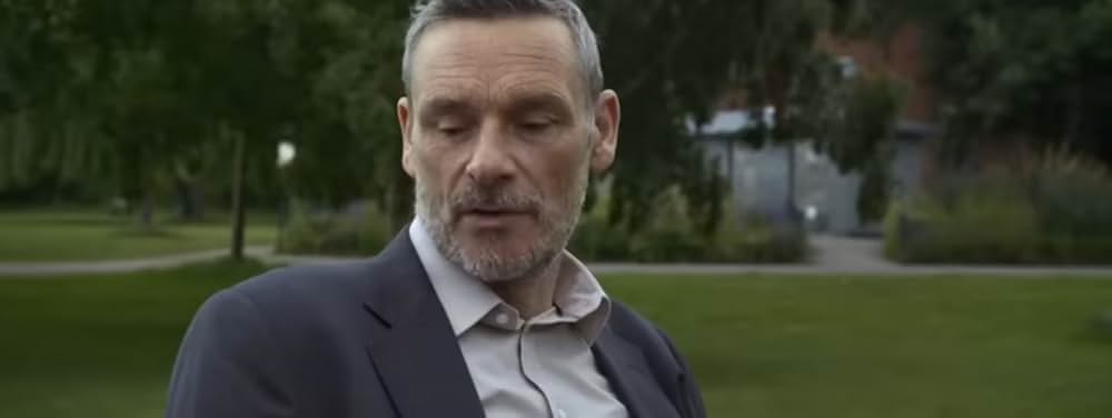 Rogue Agent（原題）の画像