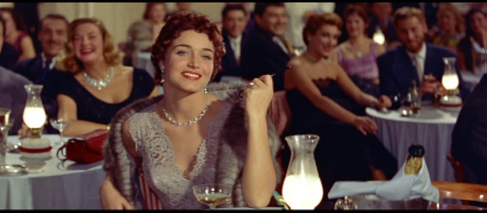 この神聖なお転婆娘の画像