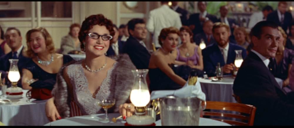 この神聖なお転婆娘の画像