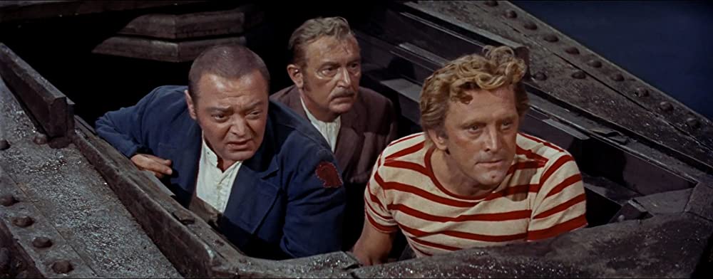 「海底二万哩」カーク・ダグラス & ピーター・ローレ & ポール・ルーカスの画像