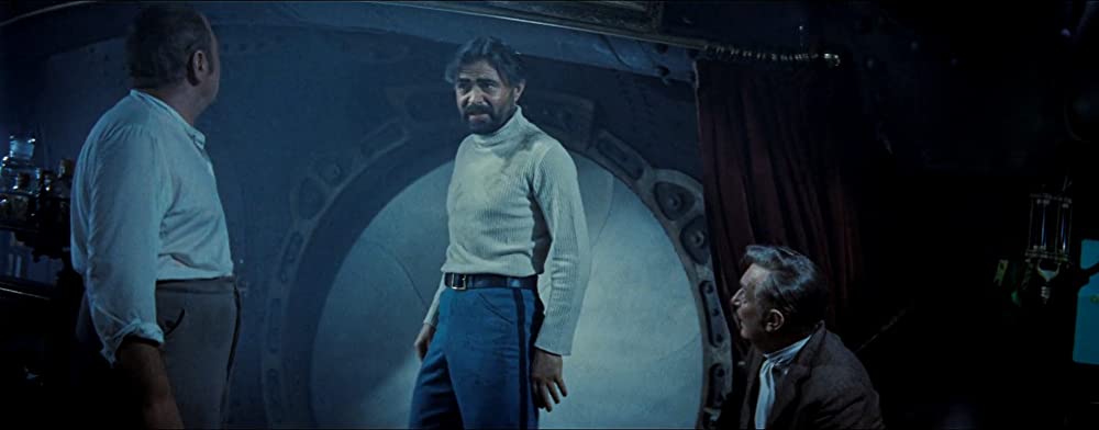 「海底二万哩」ピーター・ローレ & ジェームズ・メイソン & ポール・ルーカスの画像