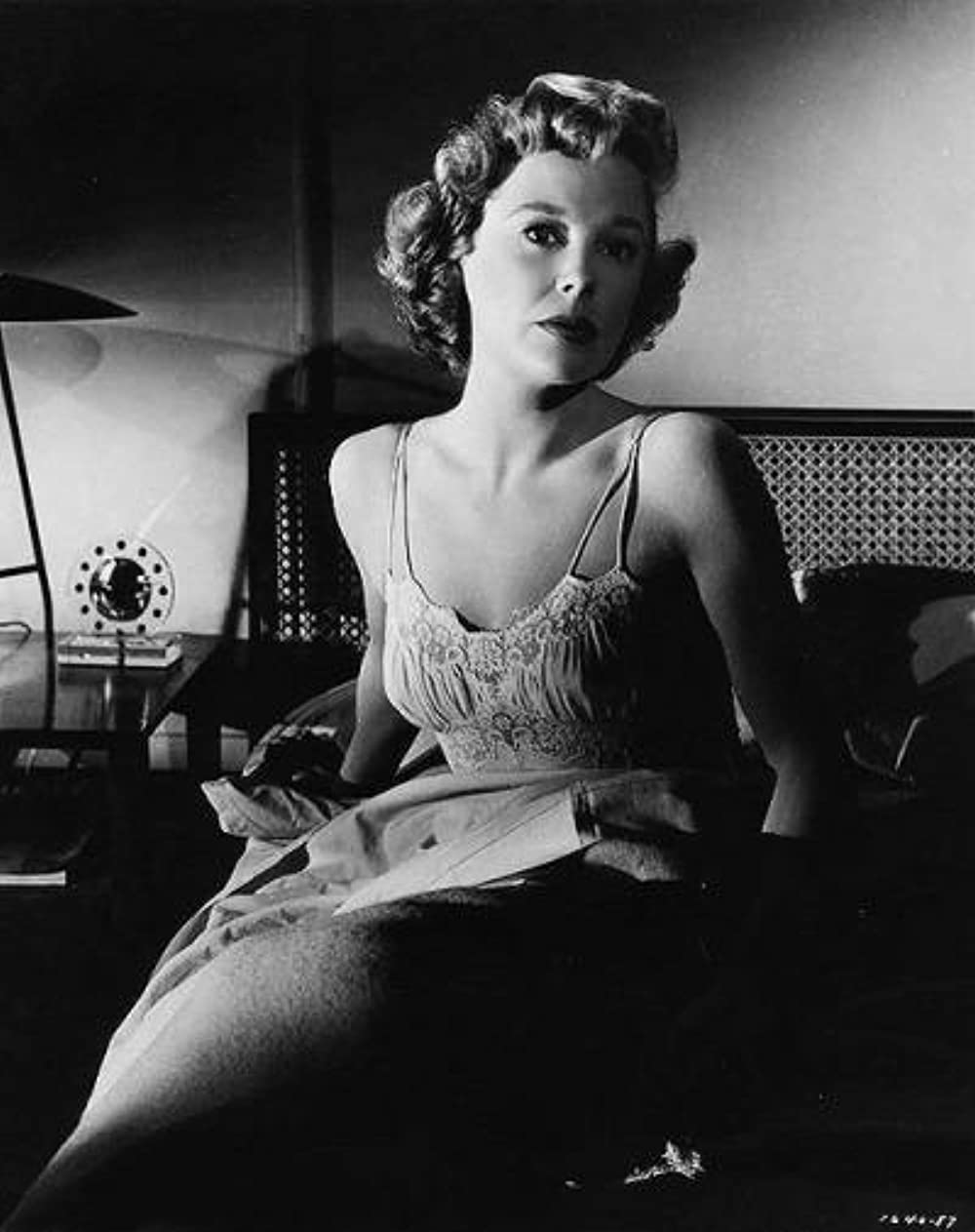 「重役室」ジューン・アリソンの画像