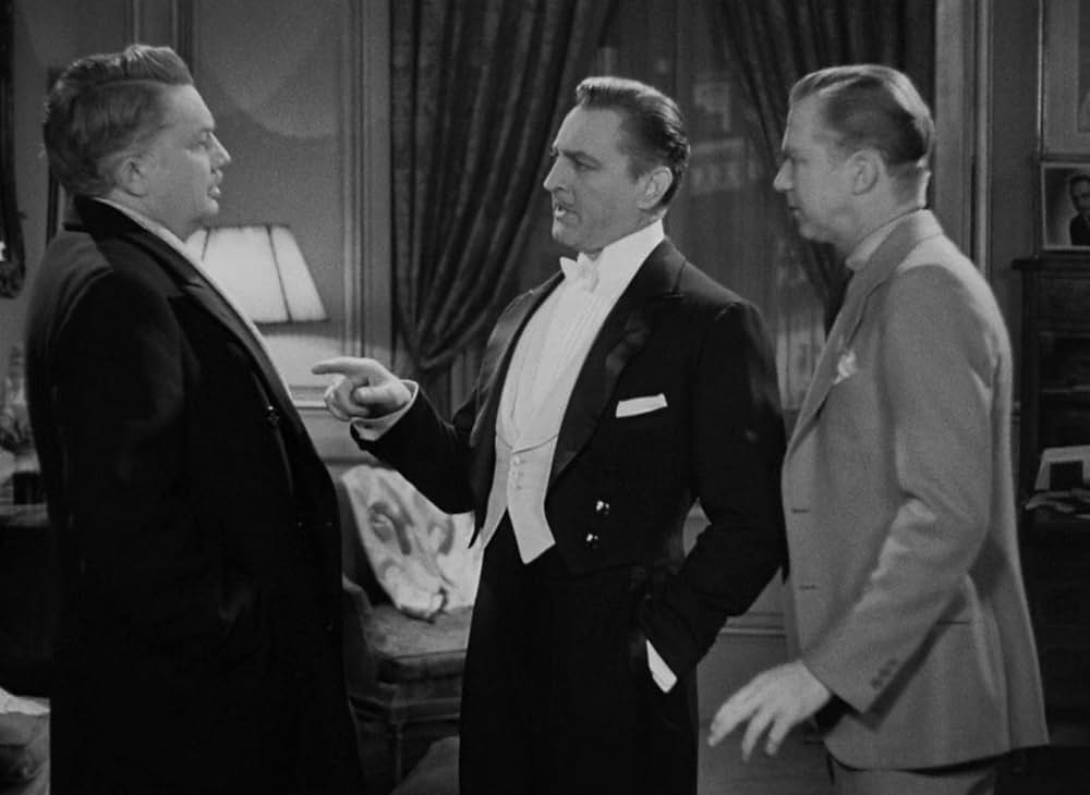 晩餐八時の画像