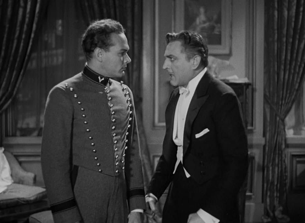 晩餐八時の画像