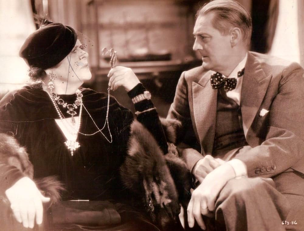 晩餐八時の画像