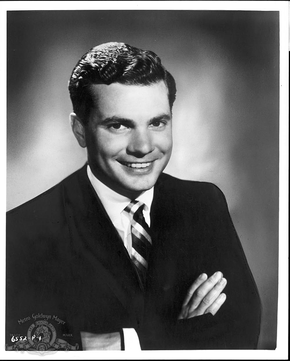 ビキニガール・ハント／奔放なビキニをいっぱいにする方法の画像