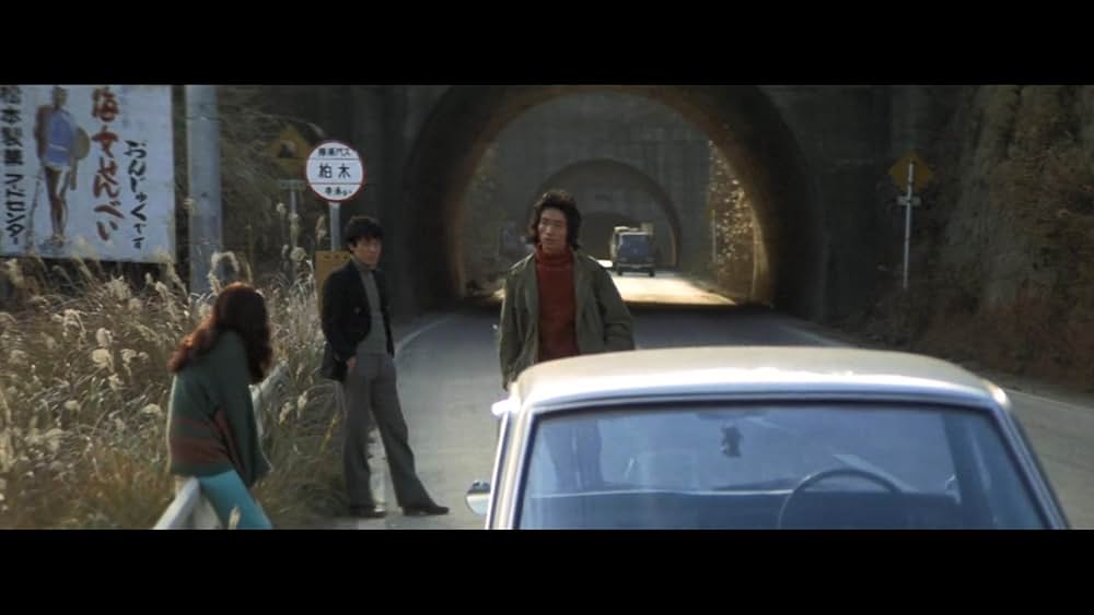 「濡れた唇」の画像