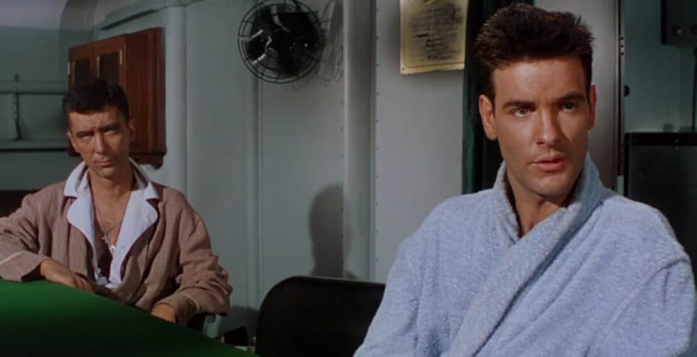 ケイン号の叛乱の画像