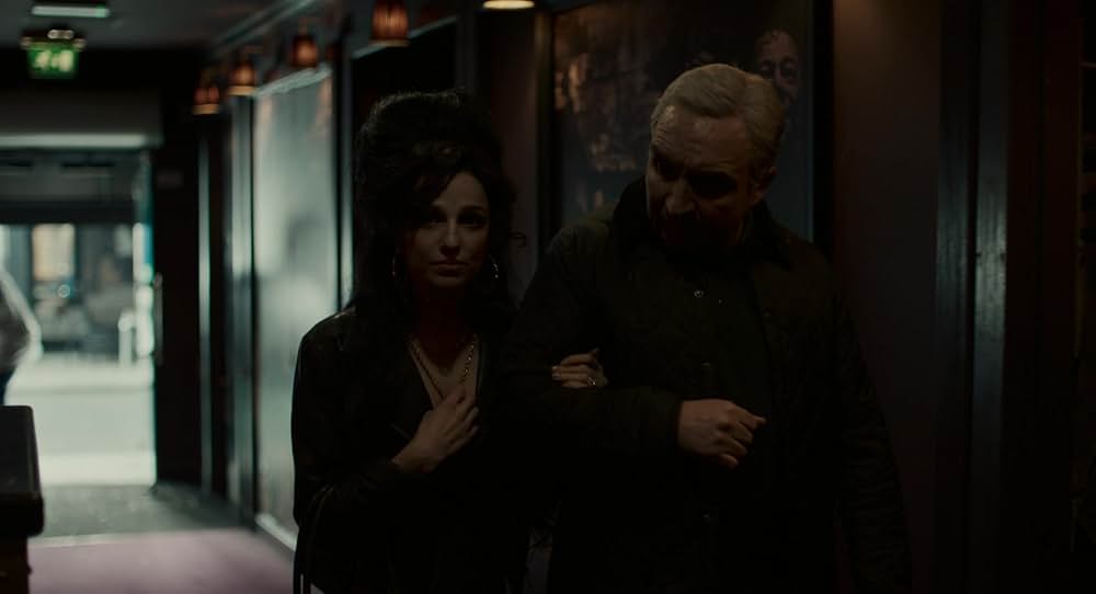 Back to Black エイミーのすべての画像