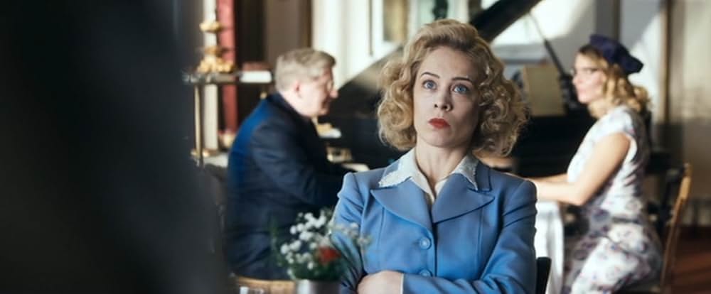 ステラ ヒトラーにユダヤ人同胞を売った女の画像