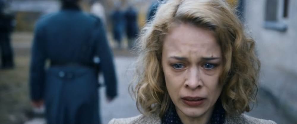 ステラ ヒトラーにユダヤ人同胞を売った女の画像