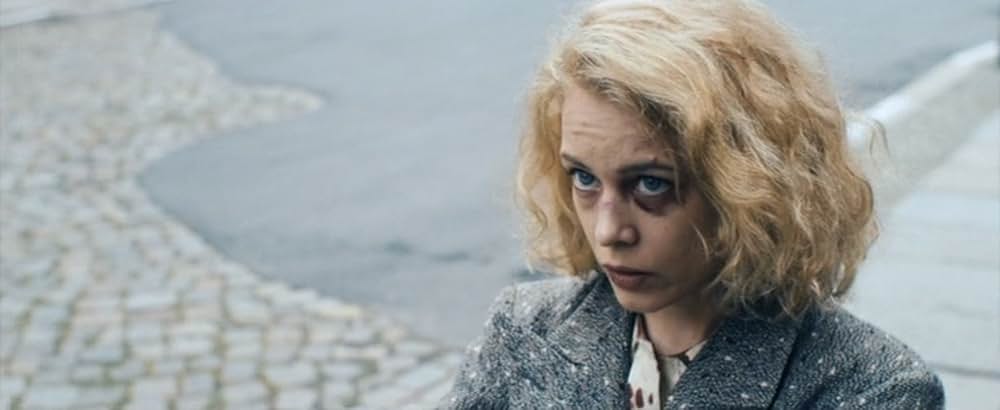 ステラ ヒトラーにユダヤ人同胞を売った女の画像