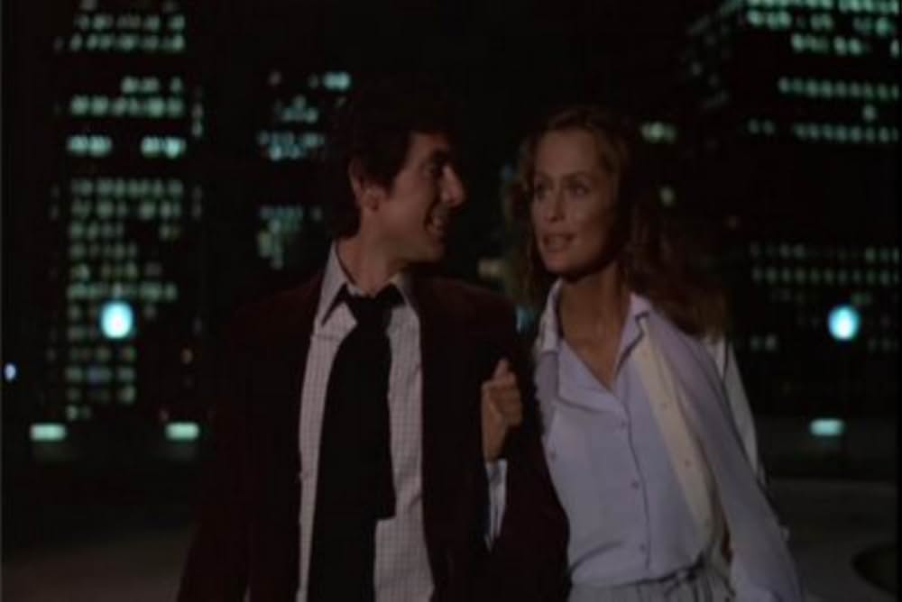 姿なき脅迫／狙われた密室の女の画像