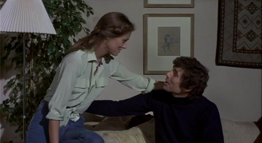 姿なき脅迫／狙われた密室の女の画像