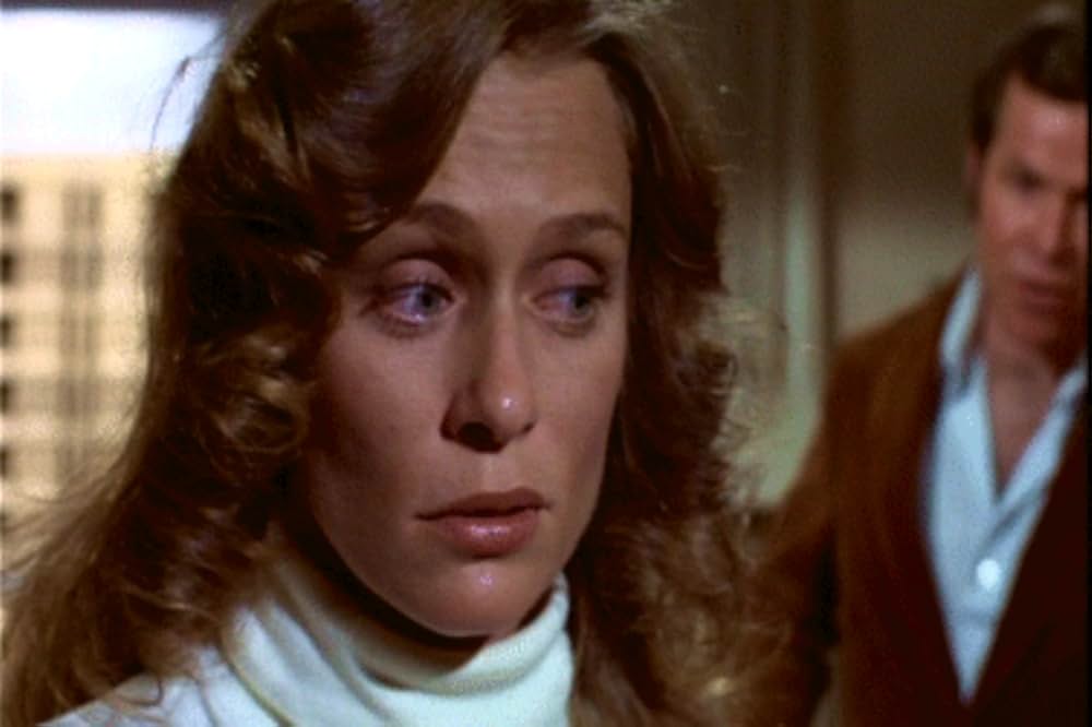 姿なき脅迫／狙われた密室の女の画像